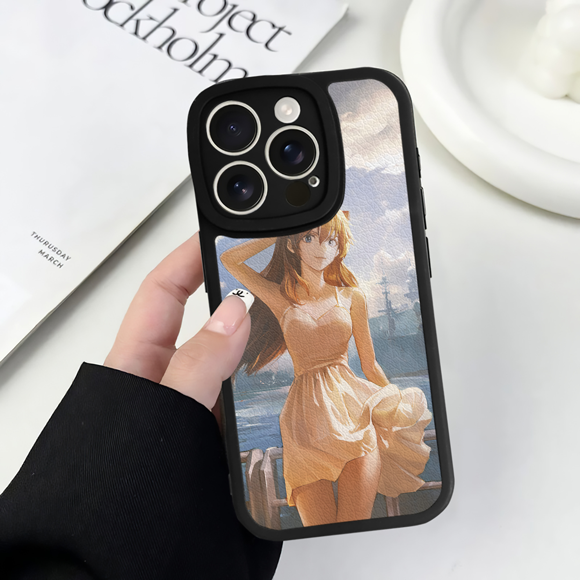 （画像用） EVA 新世紀エヴァンゲリオン 【iPhone 16シリーズ対応】シリコンスマホケース（レザー調） 材質：シリコン